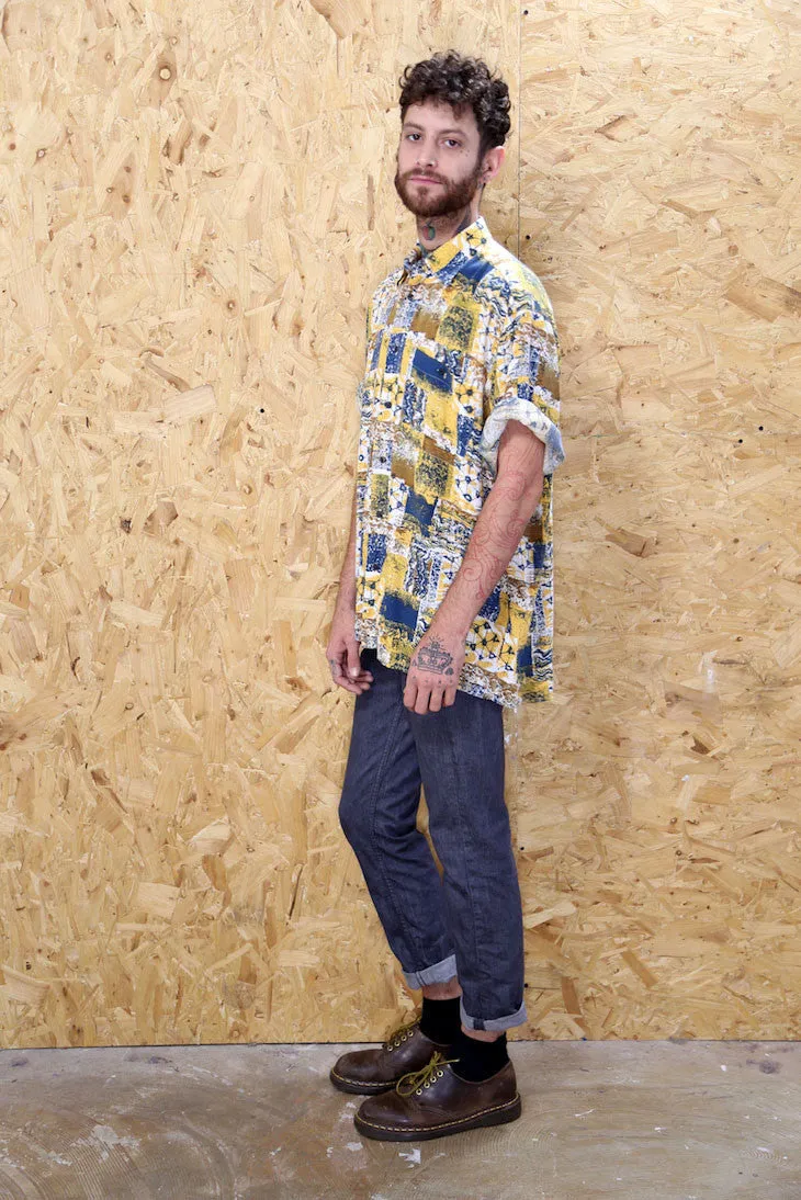 90s Short Sleeved Shirt in Yellow and Blue Pattern