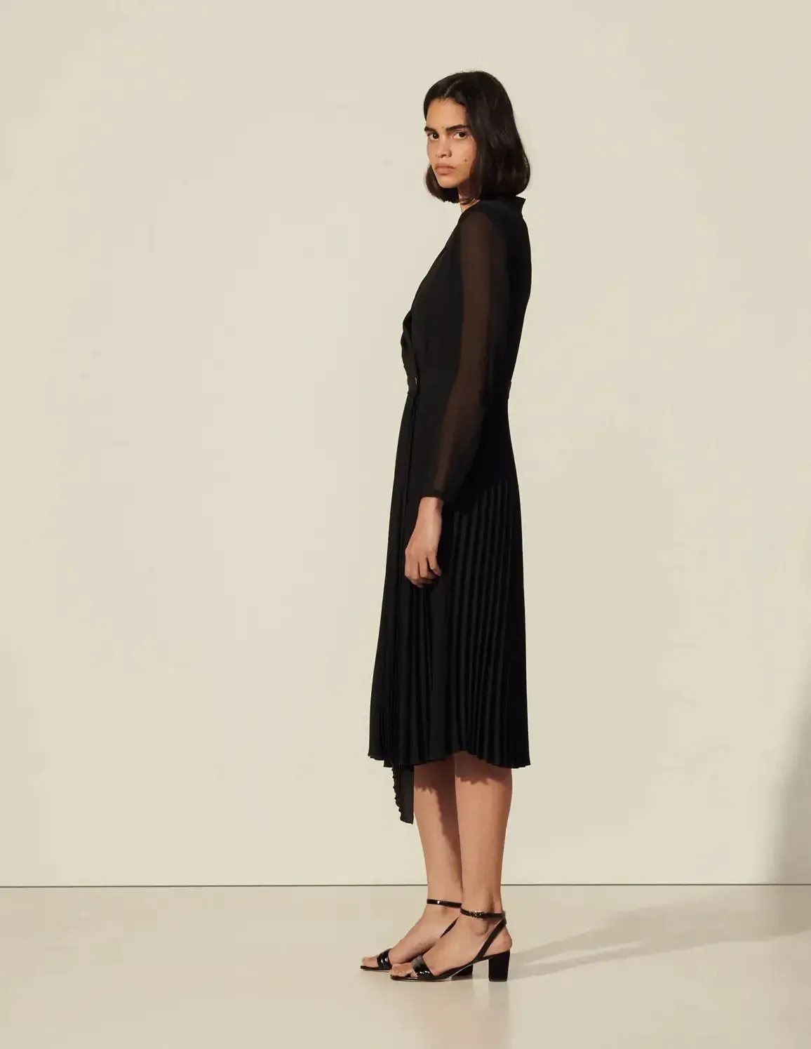 Dual-Material Long-Sleeved Dress