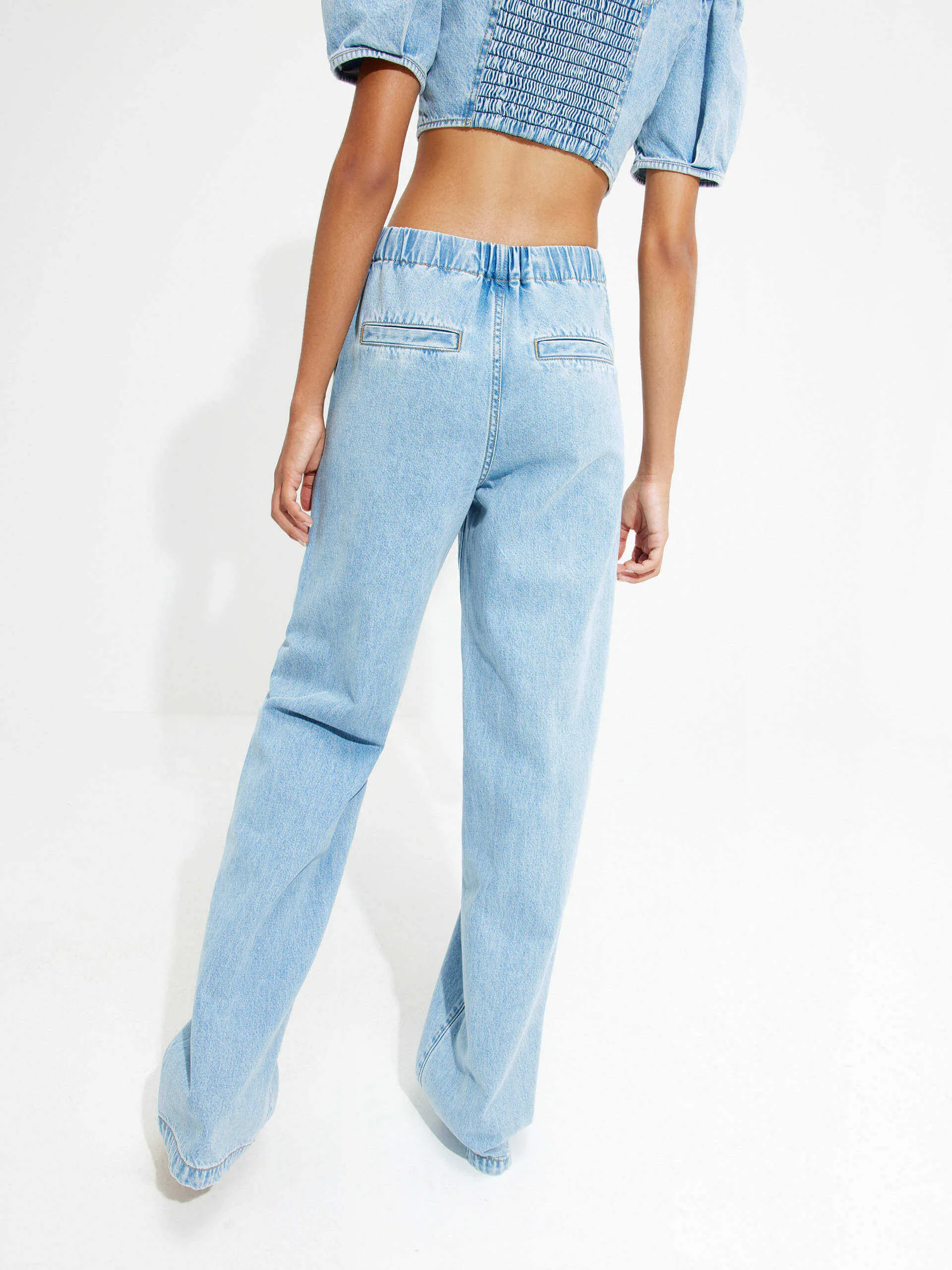 Elasticated Waist Straight Jeans