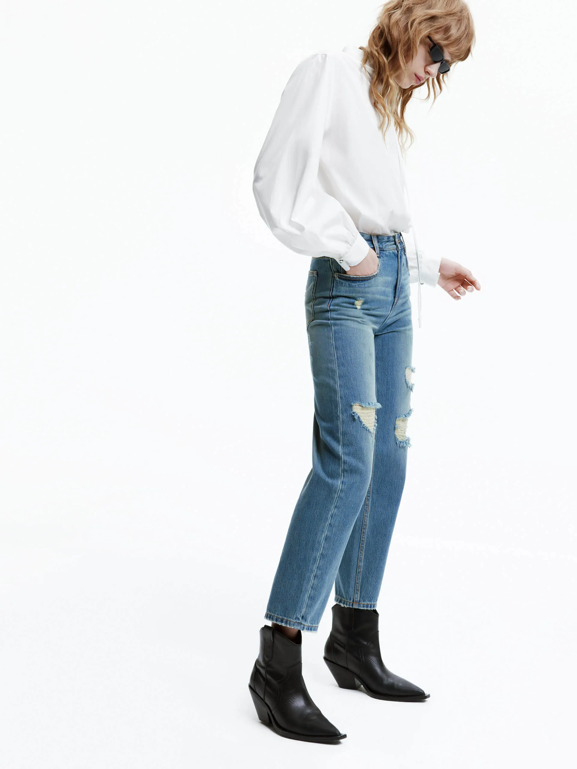 Frayed Detail Ankle Jeans