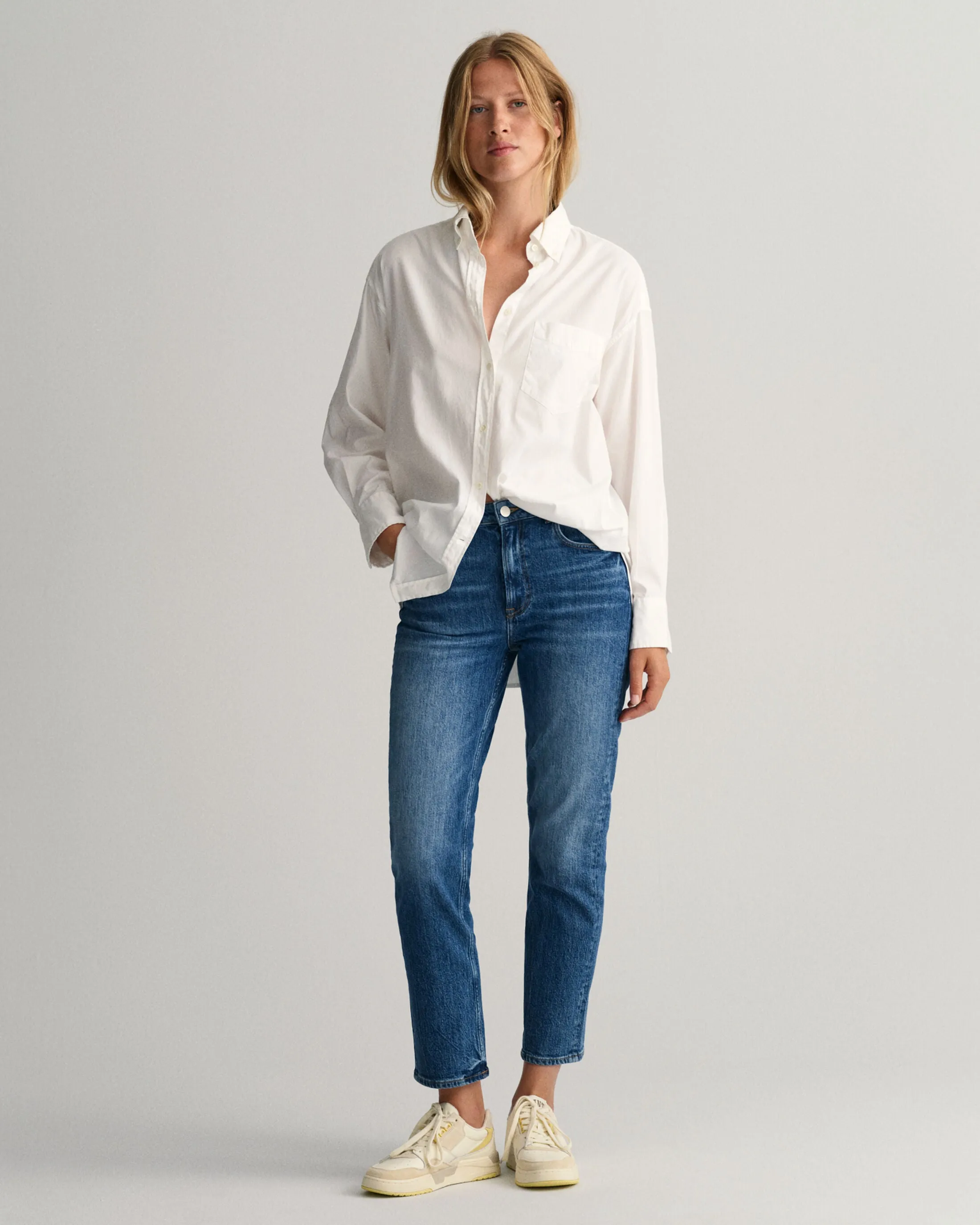 GANT High-Waisted Straight Cropped Jeans 0181