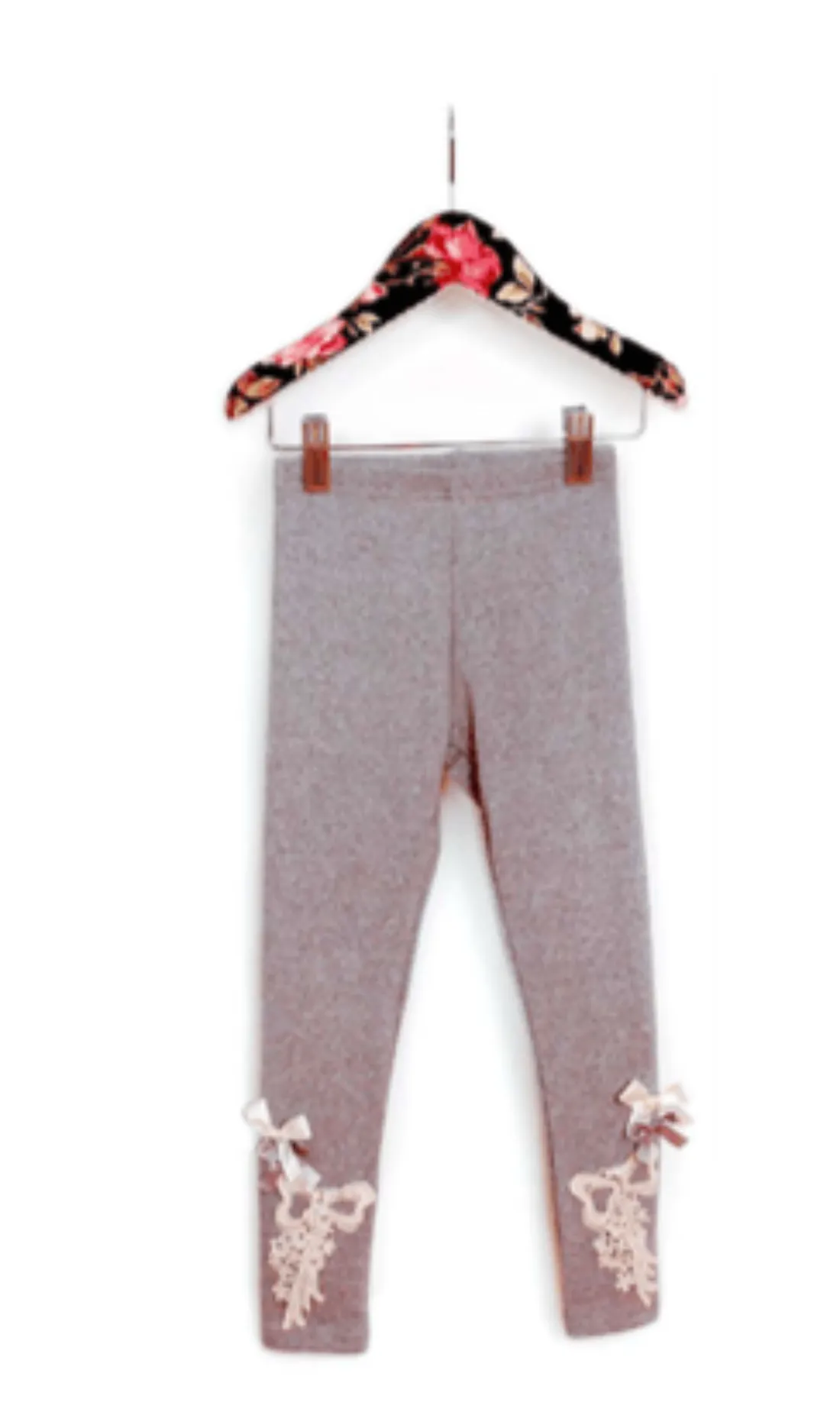 MaeLi Rose Bow Crochet Leggings in Gray