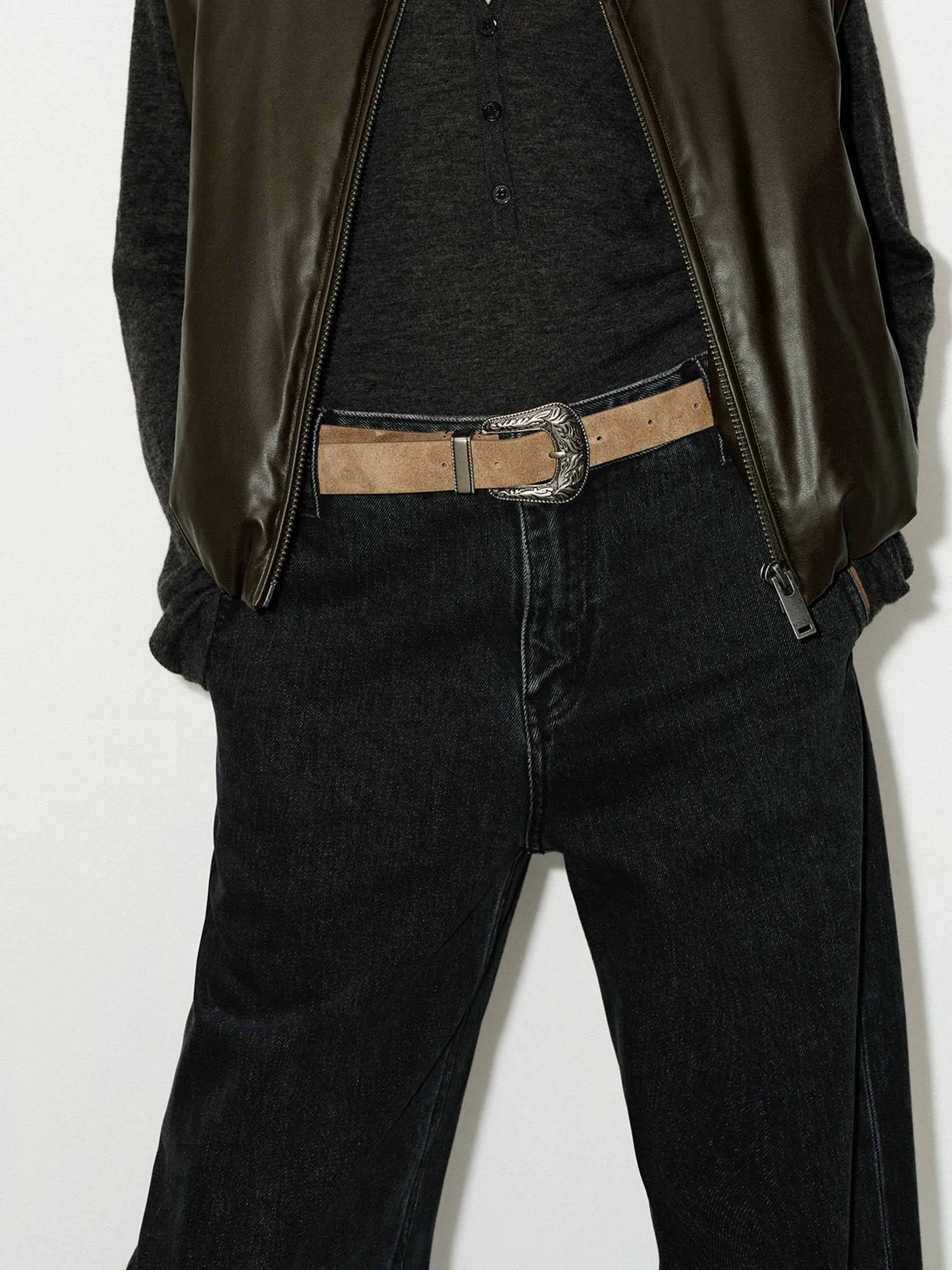 Relaxed Straight Cargo Jeans