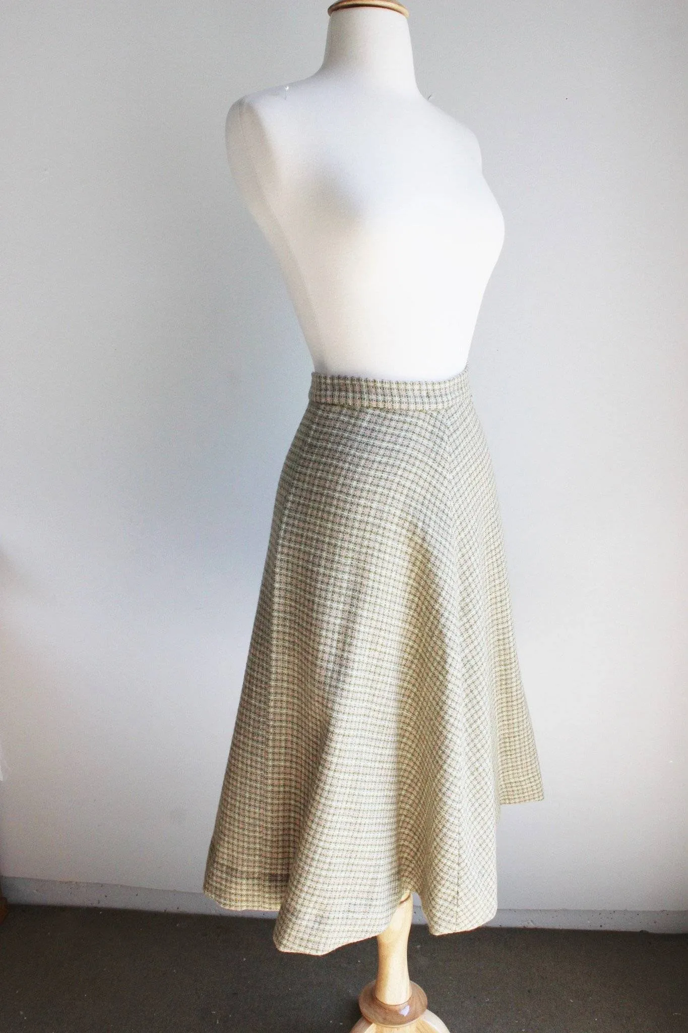 Vintage 1950s Tweed Plaid Skirt