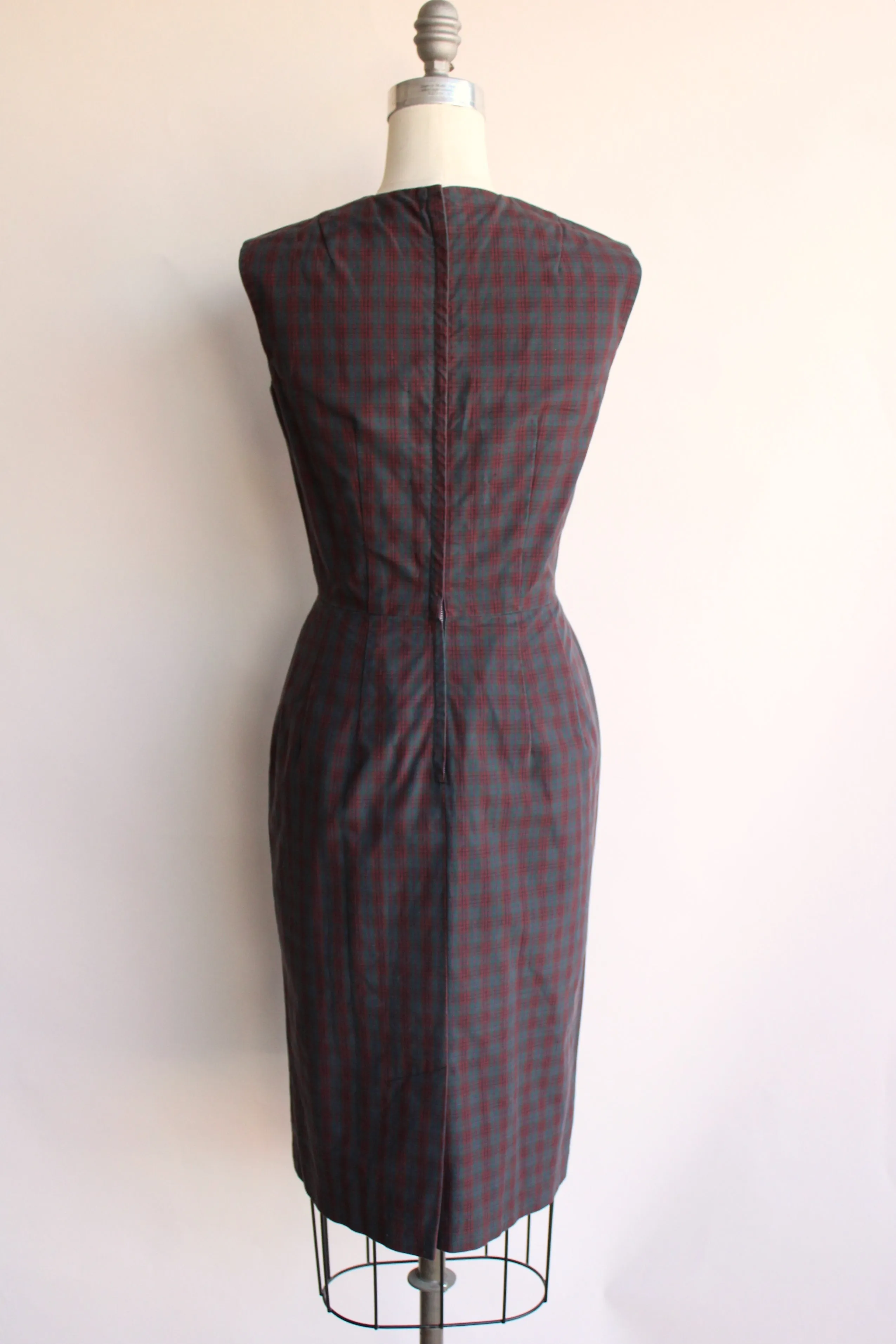 Vintage 1950s Wiggle Dress Plaid Tartan