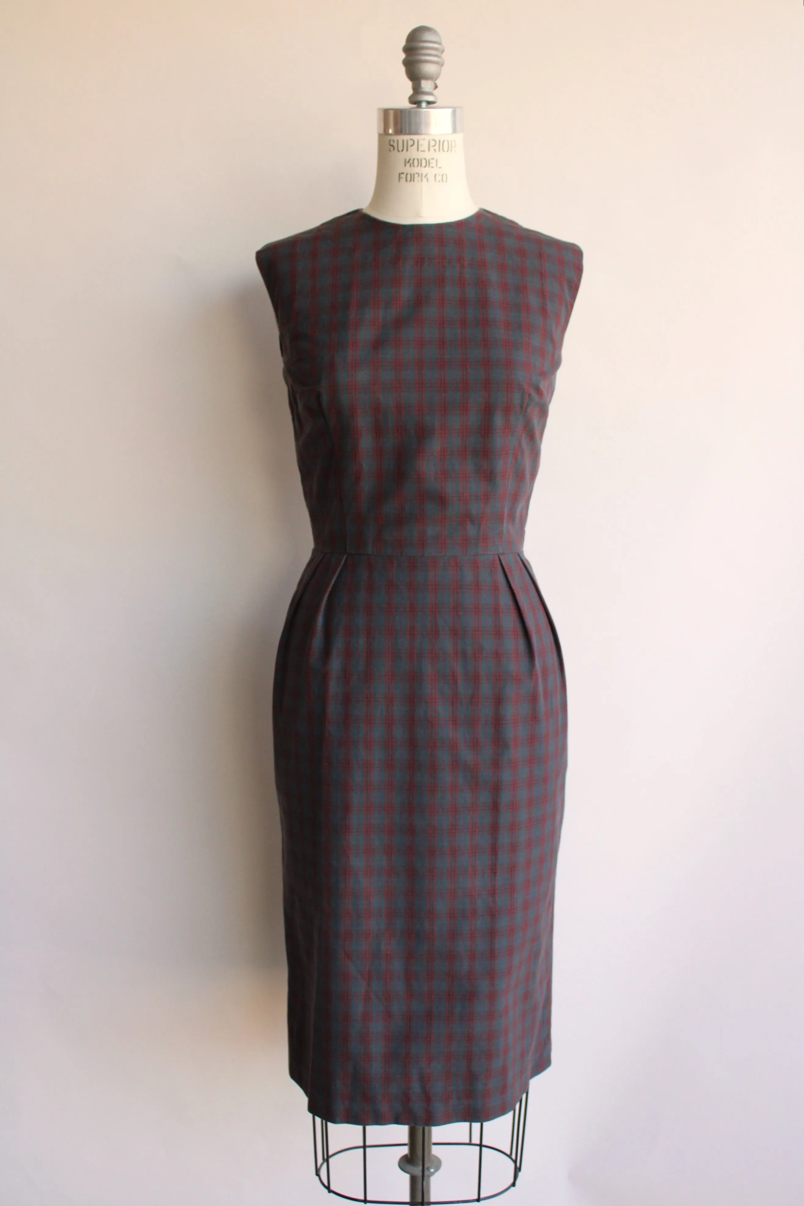 Vintage 1950s Wiggle Dress Plaid Tartan