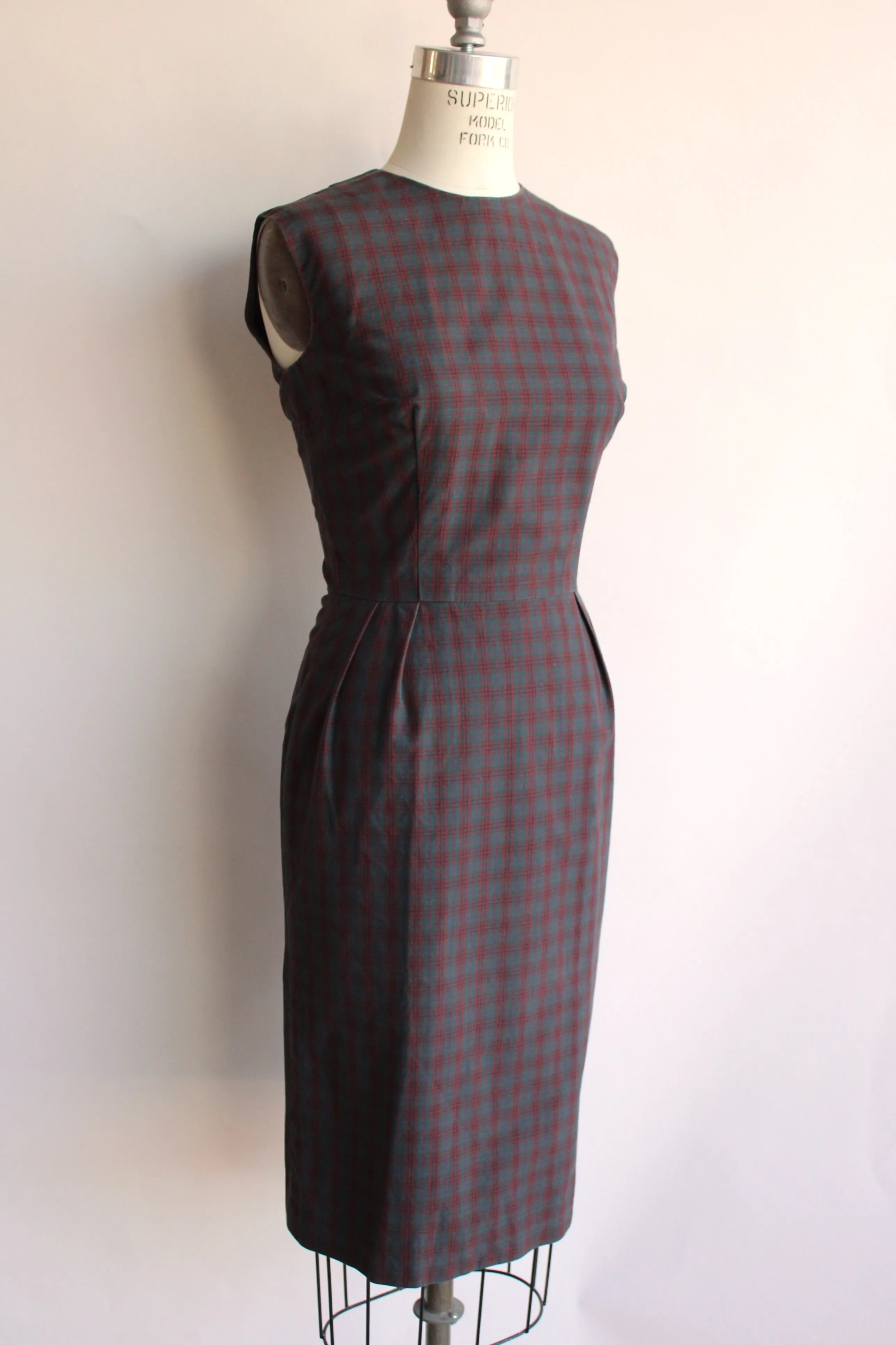 Vintage 1950s Wiggle Dress Plaid Tartan