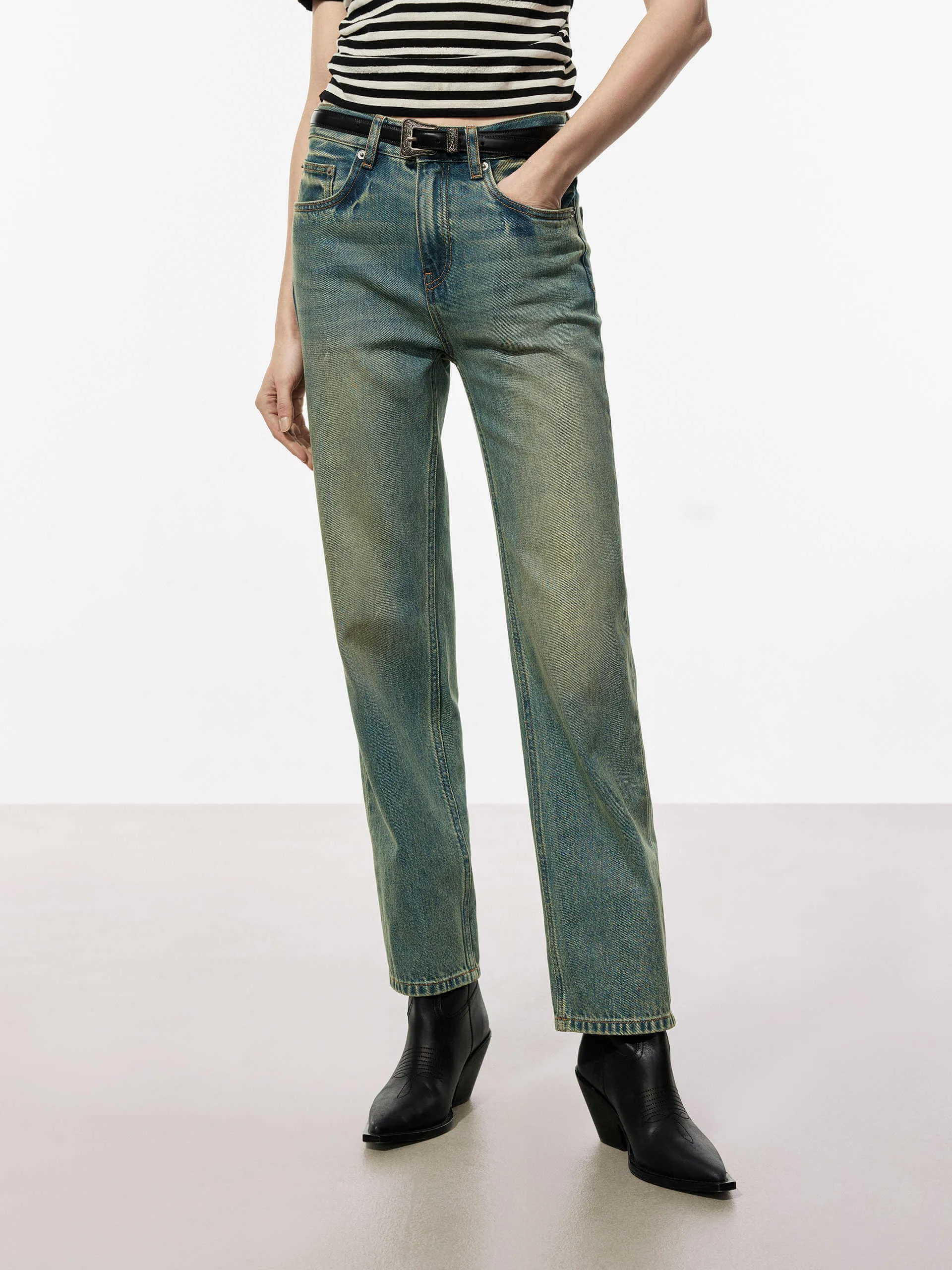 Washed Straight Leg Jeans